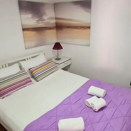 Apartmán Alfama Sao Crispim *