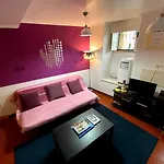 Alfama Sao Crispim Apartman *